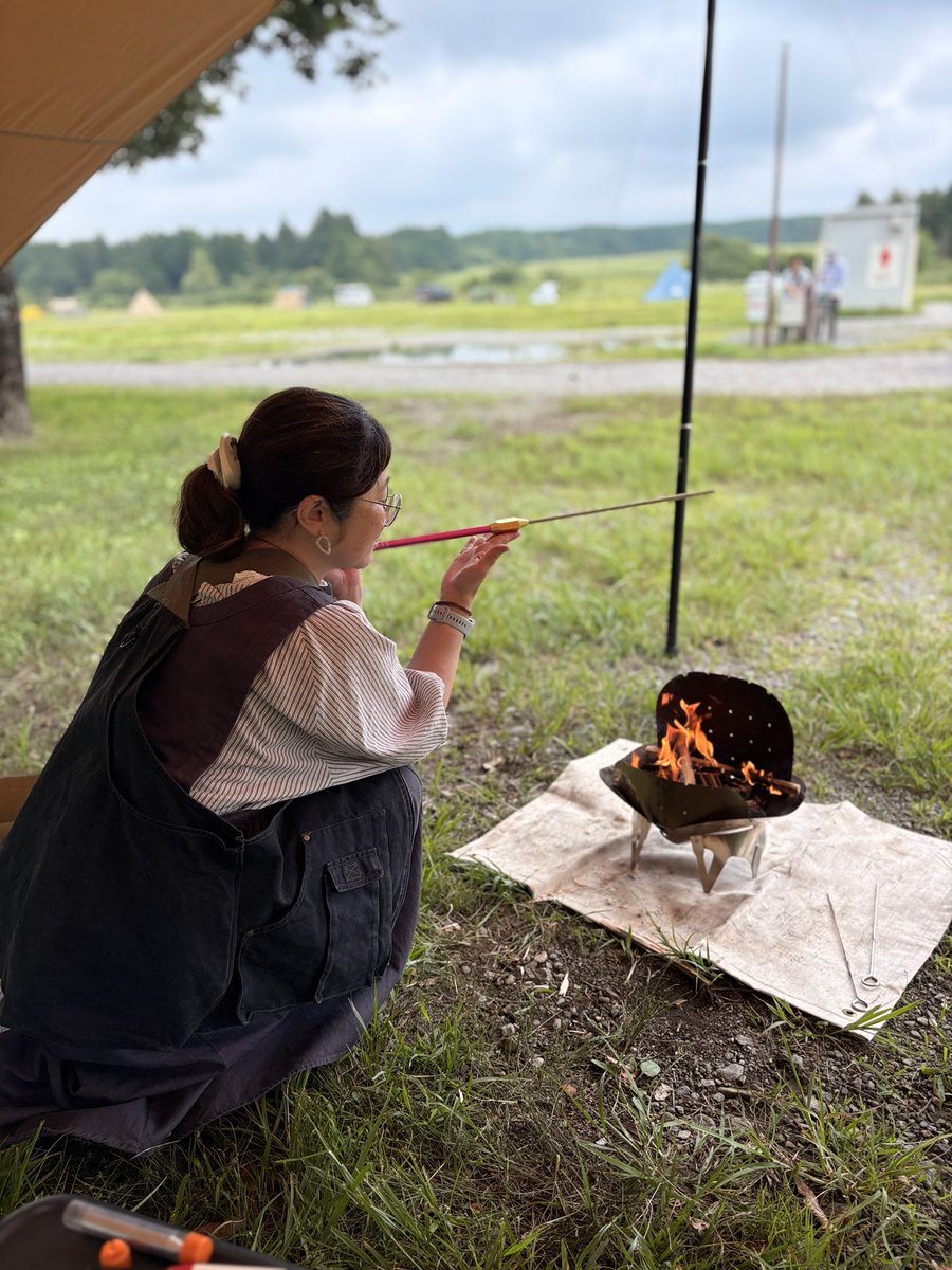 umi_life_fun's tweet photo. @IppoProducts さんのIBUKI
#さいキャン のじゃんけん大会でワタクシの手元に来てくれました✨
@jimcampapa さんとオソロのピンクで
コレからたくさん焚き火をしまーす🙌

とても素敵なモノをご提供ありがとうございました🥹 https://t.co/B0CDjvG44T