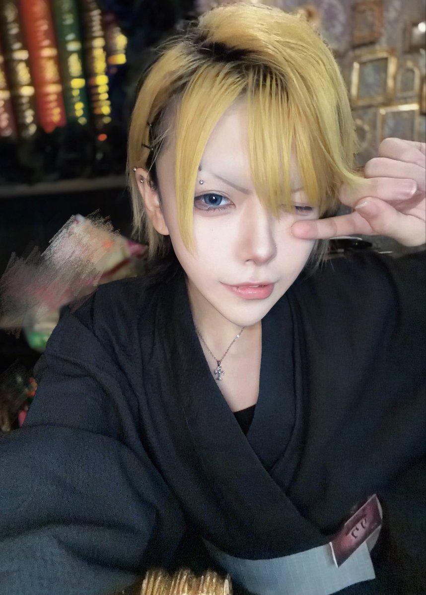 r1ku___tsuieku's tweet photo. 登校📍
本日から浴衣イベやっちゃってます
似合ってる~？( ᴖ ̫ᴖ)ﾉ
僕の浴衣姿みにきて⤴︎︎⤴︎
23じまでイル https://t.co/4IOmGegkac