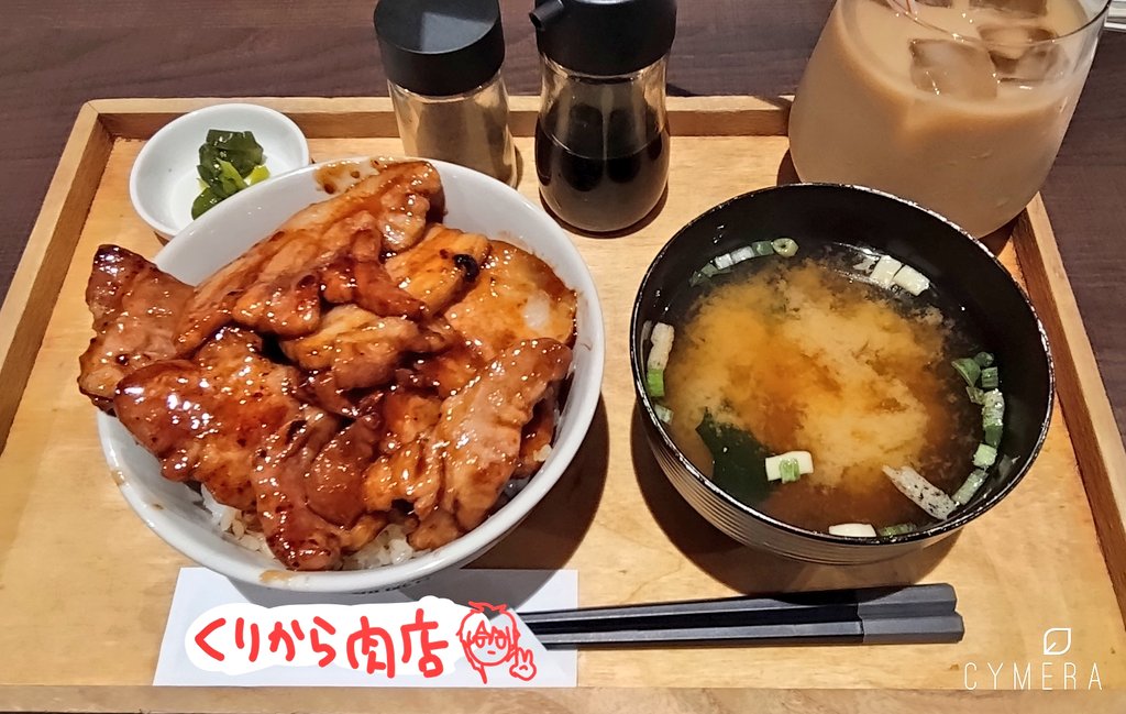 hmhmhm875's tweet photo. みんなそろそろ見飽きているだろう肉だよ〜〜〜〜ん！！

アフター、うどん食べちゃったので肉リベンジでした https://t.co/Ev7QLAoXaM