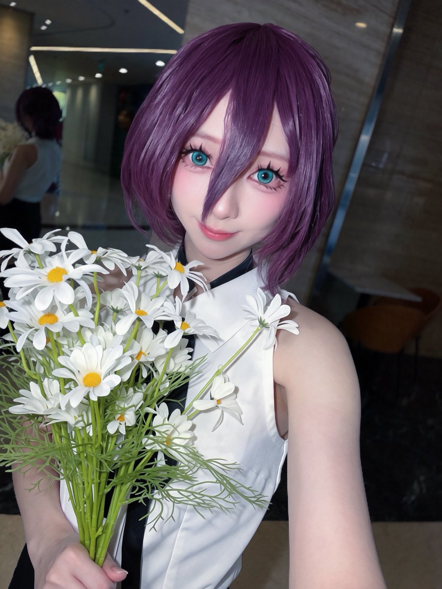 Cornella_Oct's tweet photo. BOOM 💥 
it’s been a while since I post here 🫣
I’ll be more active here from now on hehe >w<💜

#reze #rezecosplay #chainsawman #chainsawmancosplay https://t.co/gPXRFJy6TD