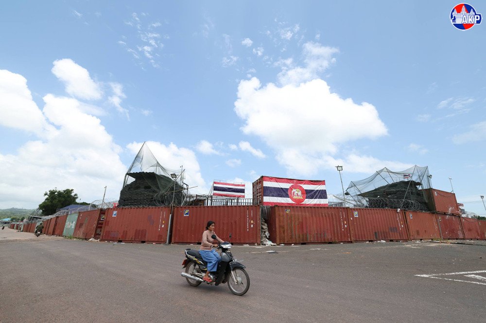 Peace_Palace_KH's tweet photo. Cambodia Strongly Rejects Thai Military's Attempts to Create Fait Accompli on Cambodian Territory https://t.co/QNOe8FUd8l https://t.co/zGWUmxFpqm