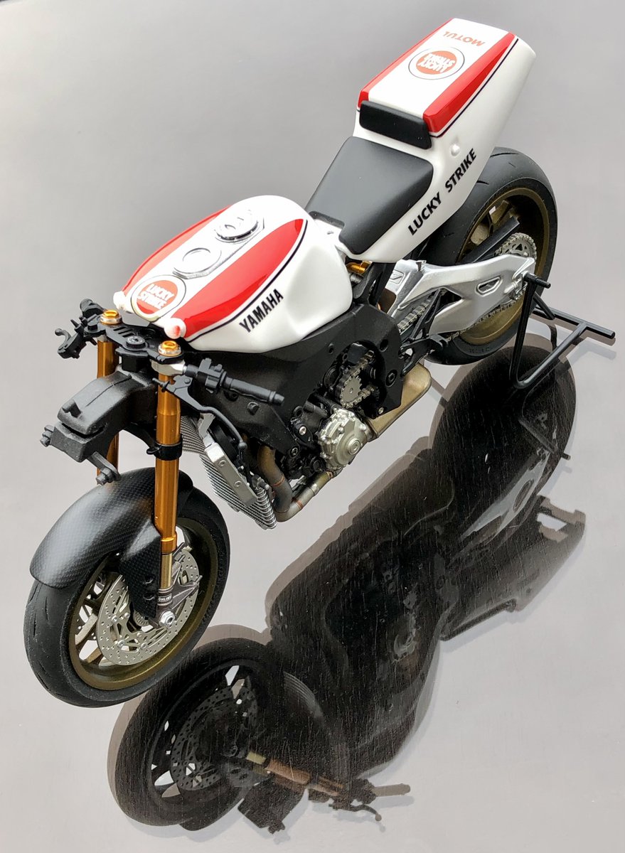 Fukulou318's tweet photo. #めちゃカッコイイんです

FZR-R1M
” OW 01 “ REMAGINED

タイヤ・ホイールを
取り付けました～✨😚

めっさカックイイ✨🥳💕

 #タミヤ
 #ヤマハ
 #みんなのハイアングル見せて https://t.co/aP1FLACvvJ