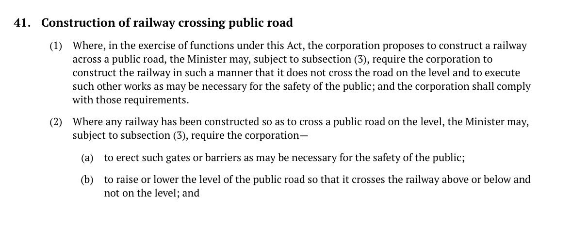 paul_pandro's tweet photo. @rwomchechen Why don’t they erect barriers and gates to seal off the road when the train is passing like the law says. You think you may understand that signal at night on the opposite side of the road. https://t.co/6dzFHwNq8R
