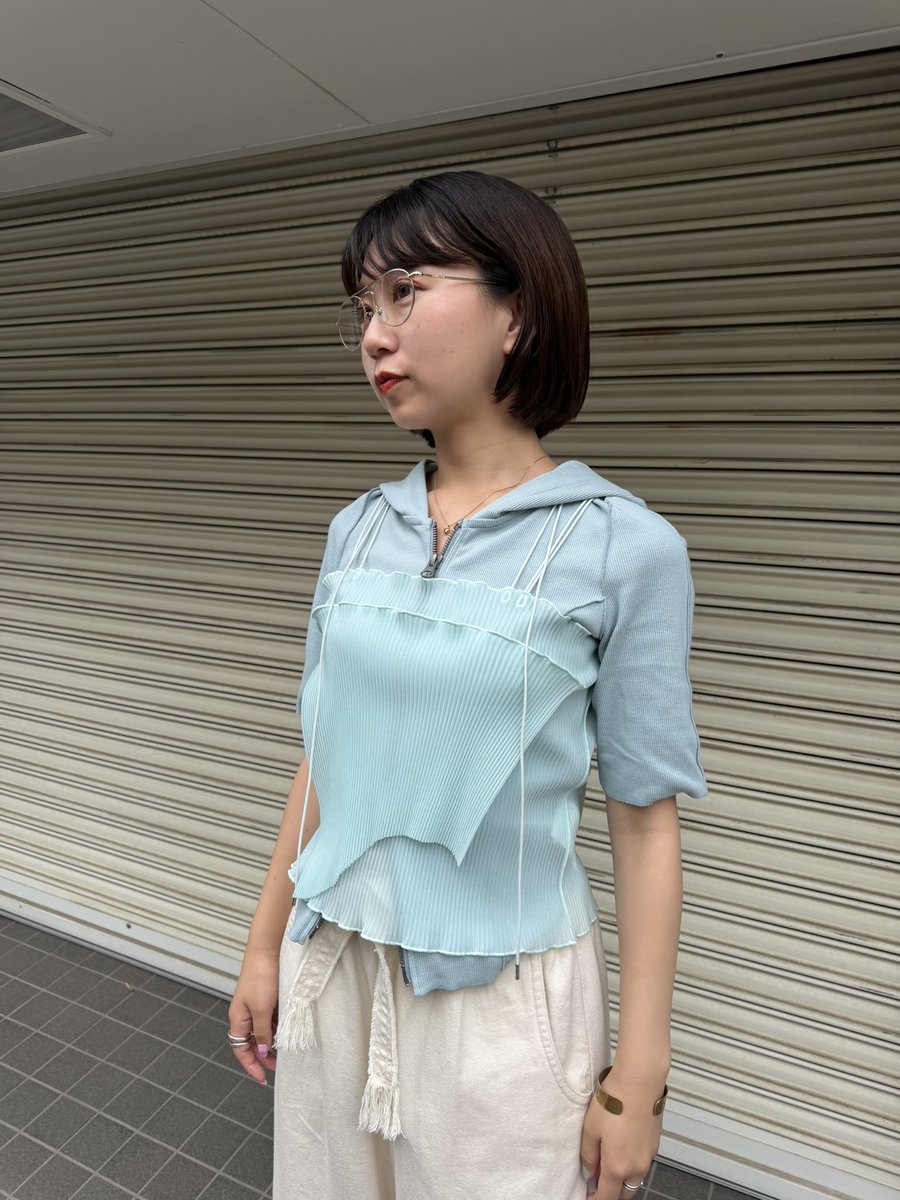 kotohayokozawa × STUDIOUS 別注SHEER CAMISOLE トップスの上から