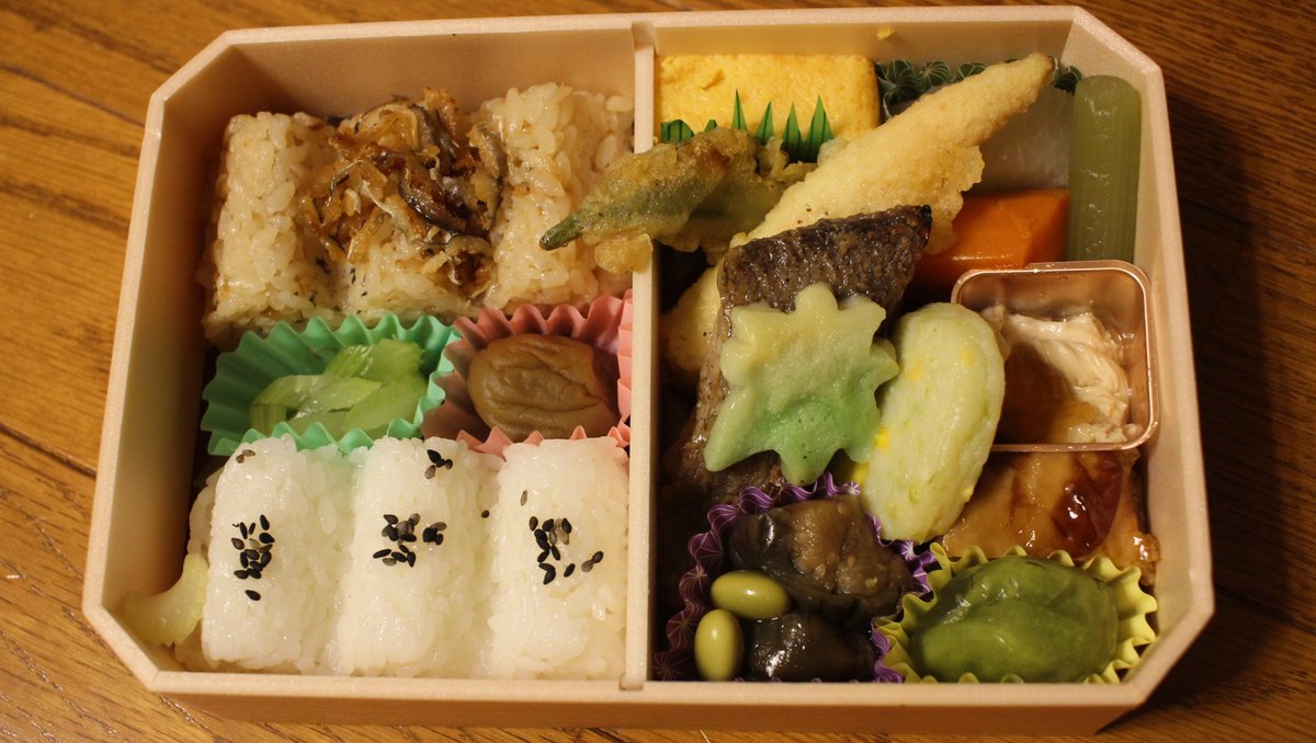 ginzadelunch's tweet photo. PLUSTA八重洲中央＠東京駅■駅弁屋祭がただいま改装中なため、JR東海の売り場で幕の内弁当の「日本の味博覧」。https://t.co/ivPyRgWRbZ https://t.co/x0Zcr3M9Iq