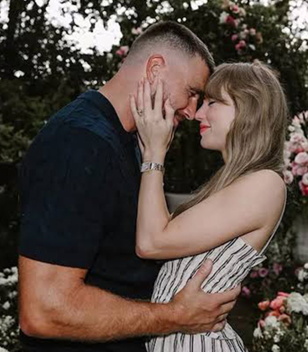 Dexerto's tweet photo. A man who sold cubes of garbage from Taylor Swift and Travis Kelce's wedding sold out after 24 hours

He described the trash as "collected from the edge of a love story outside Madison Square Garden" and listed them for $25 each https://t.co/DAOXuBhf5U