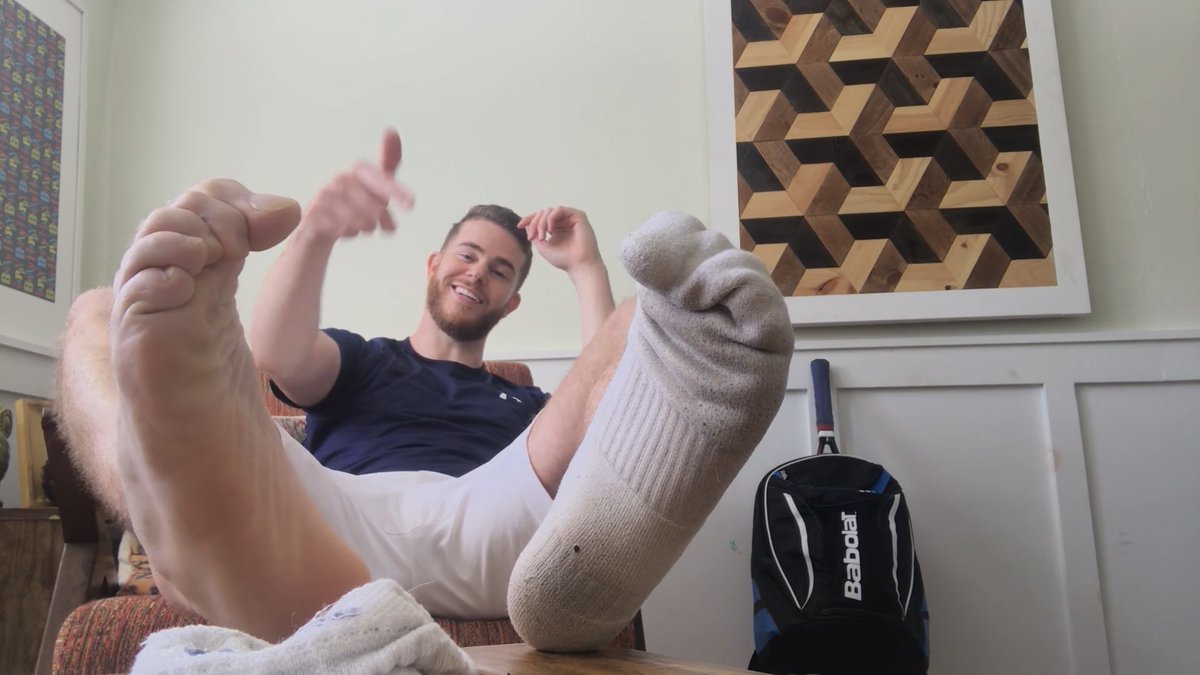 KingJoshJakobs's tweet photo. These screenshots only tell part of the story…

The video? That’s what you’ll keep coming back for 😏🥵

Like, comment &amp; RT if you think you’re ready for my hottest upload yet 🔥 #feet #socks #soles #toes https://t.co/YK4LuvuNws