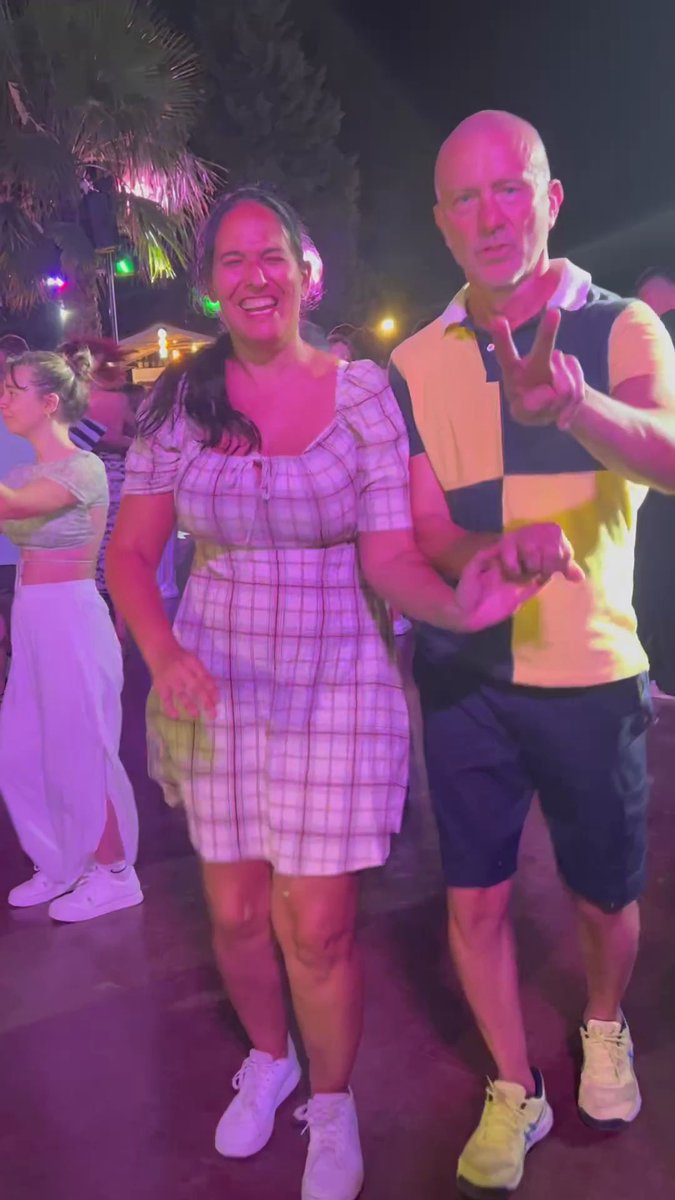 ijorgebueno's tweet photo. PRE BENIDORM bailado 1 min/Jorge Bueno (Mañana TICTOC)

14/7/26-REVOLUCION: TREMENDA MAMACITA/Jorge Bueno ESTRENO YOUTUBE
DM REVOLUCIÓN: enlace ya x privado

BENIDORM/Jorge Bueno https://t.co/Yi2I3InnQX

+4925👀🫅🏻💘🤴🏼
EADMV-EVI https://t.co/PK6uYaShvN

EVI https://t.co/CuAfk5LSUV https://t.co/RAWUyXUWrb