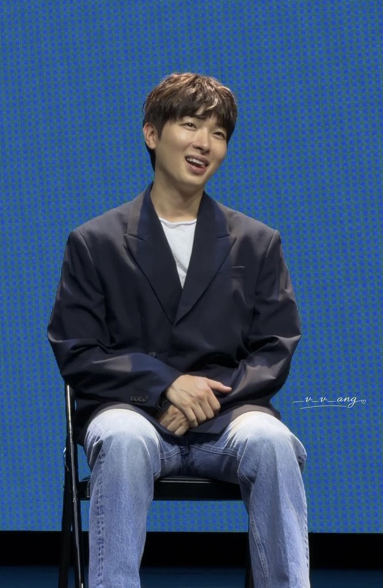 rla109587858791's tweet photo. 2026.07.05 디어에반핸슨 page&amp;stage
#박강현 😋 https://t.co/82RmnupBm9