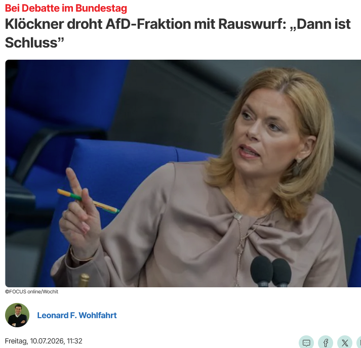 PeterBorbe's tweet photo. Bundestagspräsidentin Julia Klöckner scheint sich inzwischen für eine Art Königin zu halten, die über die Abgeordneten im Bundestag absolutistisch herrscht. Nun hat sie eben mal angedroht, die ganze AfD-Fraktion rauszuwerfen. Gibt es eigentlich irgendeine Beschränkung der Macht, oder sind alle Abgeordneten Sklaven der Präsidentin?
Auch diese von ihr neu eingeführte Regel, bereits den Begriff "Lügner" zu ahnden, stellt einen massiven Eingriff in die Redefreiheit der Parlamentarier dar.
Eine Frau im Rausch der Macht!
https://t.co/cukwrwhIdu