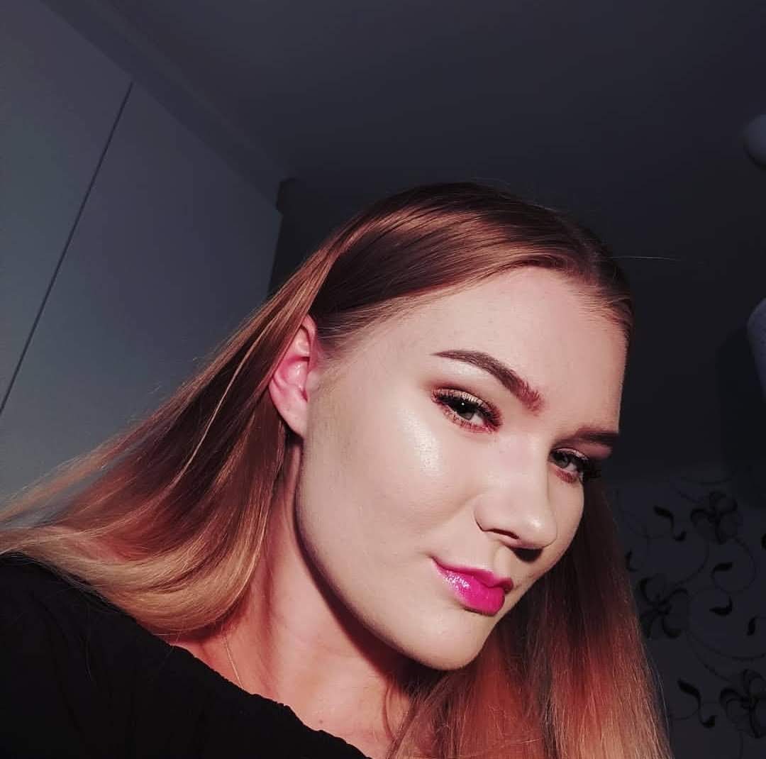 sarakapp_'s tweet photo. Send cum tributes &amp; nasty AI edits of me daddy  I want to be covered, degraded, and absolutely ruined 💦

#cumtribute #cocktribute #horny https://t.co/eyFexCXXDt