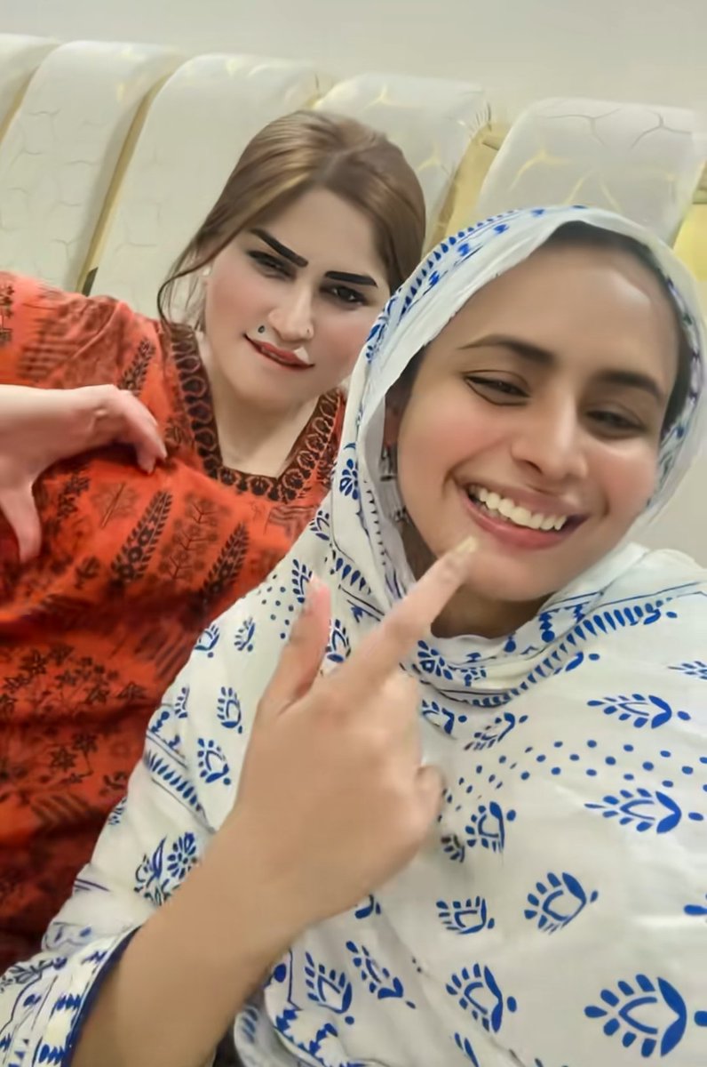 AfridiGhayoor's tweet photo. Anum Khan Pashto Viral 🔥
#anumkhan
#anumviral
#saraktk 
#gilamana https://t.co/t0x5GLI9Fu