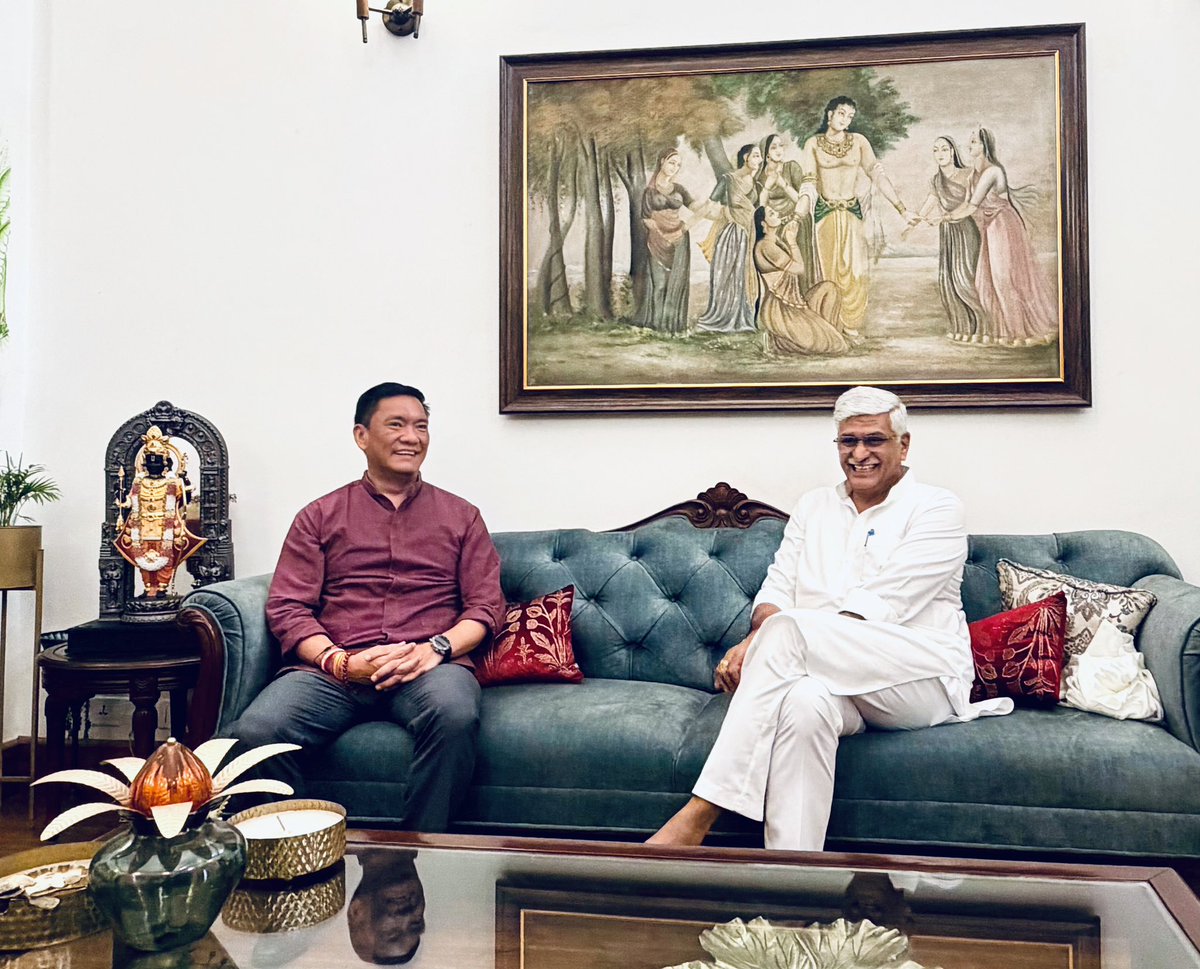 PemaKhanduBJP's tweet photo. Met Hon Union Minister for Tourism &amp; Culture, Shri Gajendra Singh Shekhawat ji, discussed on promoting adventure tourism and also hosting the upcoming International Tourism Mart (ITM) in Arunachal Pradesh. https://t.co/mrryrYjDen