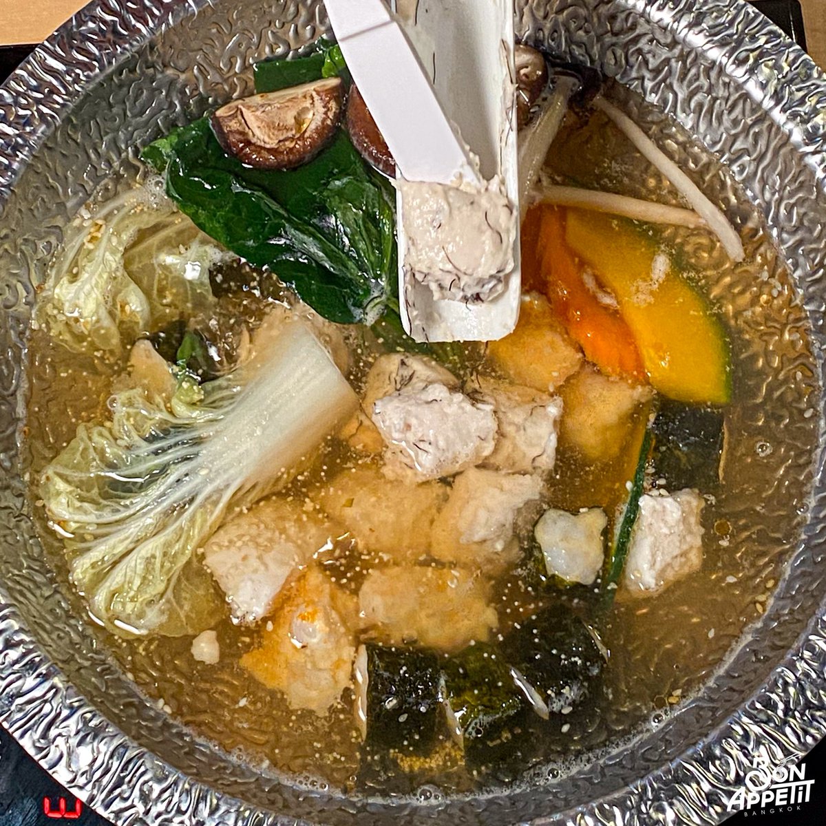 bon_appetitbkk's tweet photo. //แปะพิกัดน้าาา🎣

📍มหาสมุทร สุกี้และซีฟู๊ด
ซอย จรัญสนิทวงศ์ 44 แขวง บางพลัด กรุงเทพมหานคร 107006
https://t.co/UPqqAux1SD 
⏰ : 12.00 - 22.00 น. (ปิดจันทร์)
📞 : 082-226-1924 https://t.co/MnAzeUwpnu
