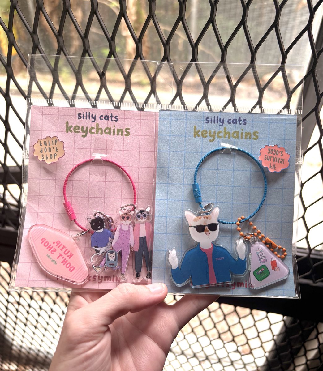 itsybitsymin's tweet photo. Hi everyone! 🐾

We’re still taking orders for our Silly Cats items to help cover Batik’s weekly vet visits. 🙏

🗝️Keychains are ready stock.
👜 Tote bags are on pre-order.

If you’d like to order, just DM me or fill out the order form. Thank you so much 🥰 https://t.co/JKFCWgX3hF