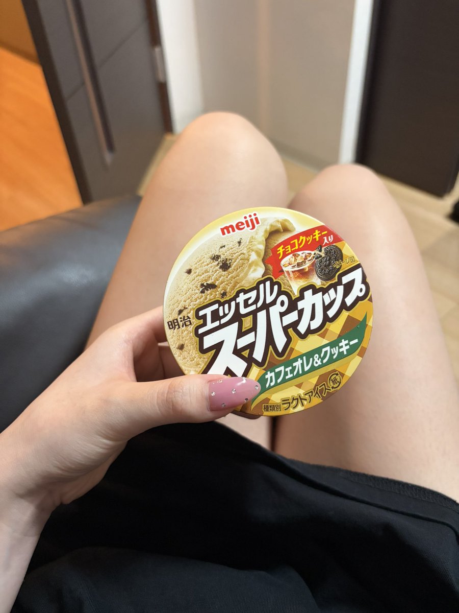 meimeiday0n's tweet photo. なんだかとってもアイス食べたい気分になっちゃった🍨

新しい味を発見してテンション上がっちゃいました⤴︎👶

めっちゃ美味しそうじゃないですか？！

今日は1日暑かったですね🥵
皆さんもお仕事終わりにアイス食べちゃいましょー🤭 https://t.co/Ima12IJ3Kz