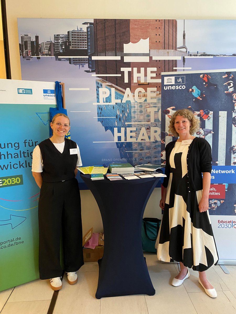 UIL's tweet photo. 🏙️ Cities are where sustainable development becomes action and #LifelongLearning helps make it happen.
Proud to contribute to a parliamentary evening in Berlin on #ESD in cities by showcasing our work with the UNESCO Global Network of #LearningCities on greening communities. https://t.co/tIMFz3N71m