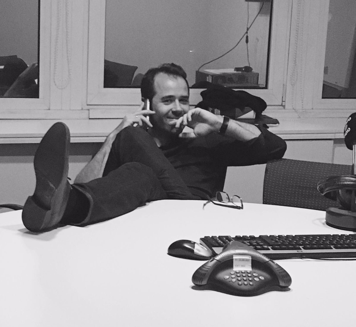 ChicoteLerena's tweet photo. Queridos lectores de @abc_es, ha sido un placer y un honor servirles durante más de 14 años. He traído grandes historias y he llevado el nombre del periódico más allá de sus fronteras. Me voy con la sensación del deber cumplido https://t.co/G2bTxLMt8G