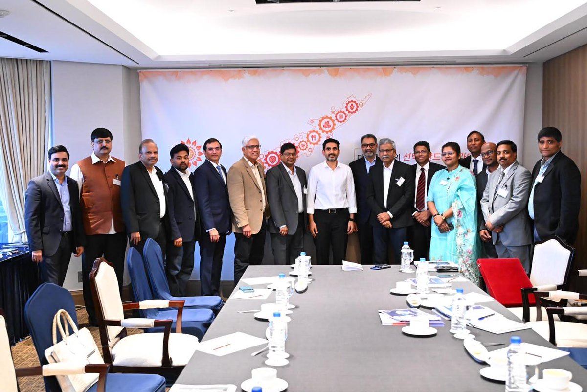 mitresource's tweet photo. An insightful interaction with Lokesh Nara, Hon’ble Minister, Government of Andhra Pradesh, during the CII Andhra Pradesh CEO Delegation’s visit to the Republic of Korea—focused on investment, technology collaboration, and building long-term economic partnerships. 
 #CII https://t.co/c4Nfn1avHs