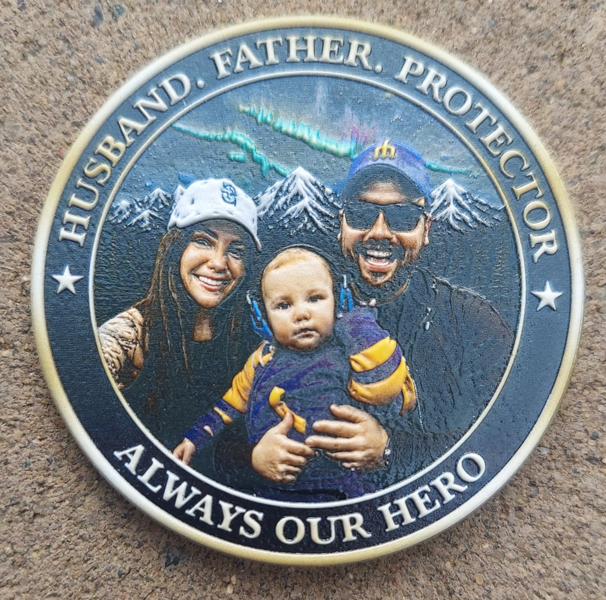 bluelinecustom's tweet photo. Check out this custom challenge coin that was done for Father's Day.  Let's see how your challenge coin would look like. #customchallengecoin #customchallengecoins #personalizedchallengecoins #challengecoins #personalizedgifts #custsomgifts https://t.co/I4sQK8s4uz