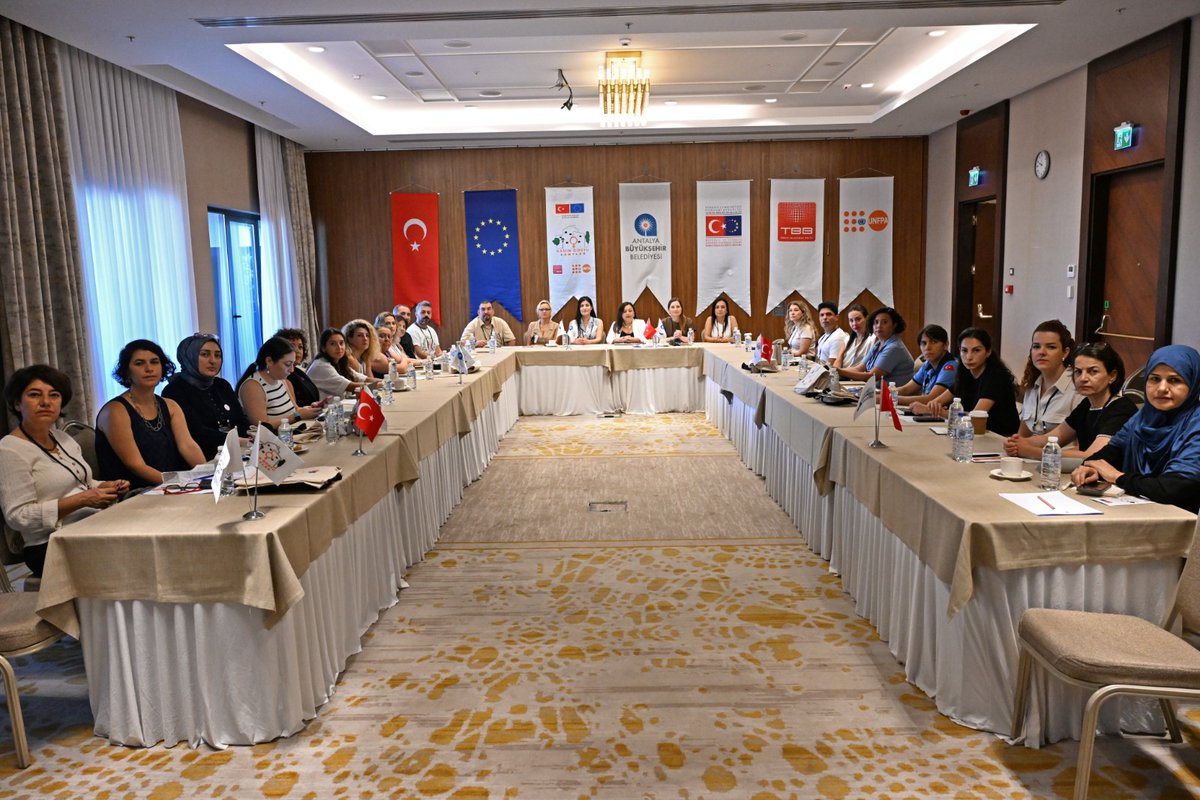 ANTALYABB's tweet photo. Kadın dostu bir Antalya için birlikte çalışıyoruz 💜🤝

Kadın Dostu Kentler III Programı kapsamında Yerel Eşitlik Masası ve Kadın Dostu Kentler Sivil Toplum Grubu temsilcilerine yönelik tematik alan eğitimi gerçekleştirdik. Üç gün süren eğitimlerde; https://t.co/86hPxdzYZs