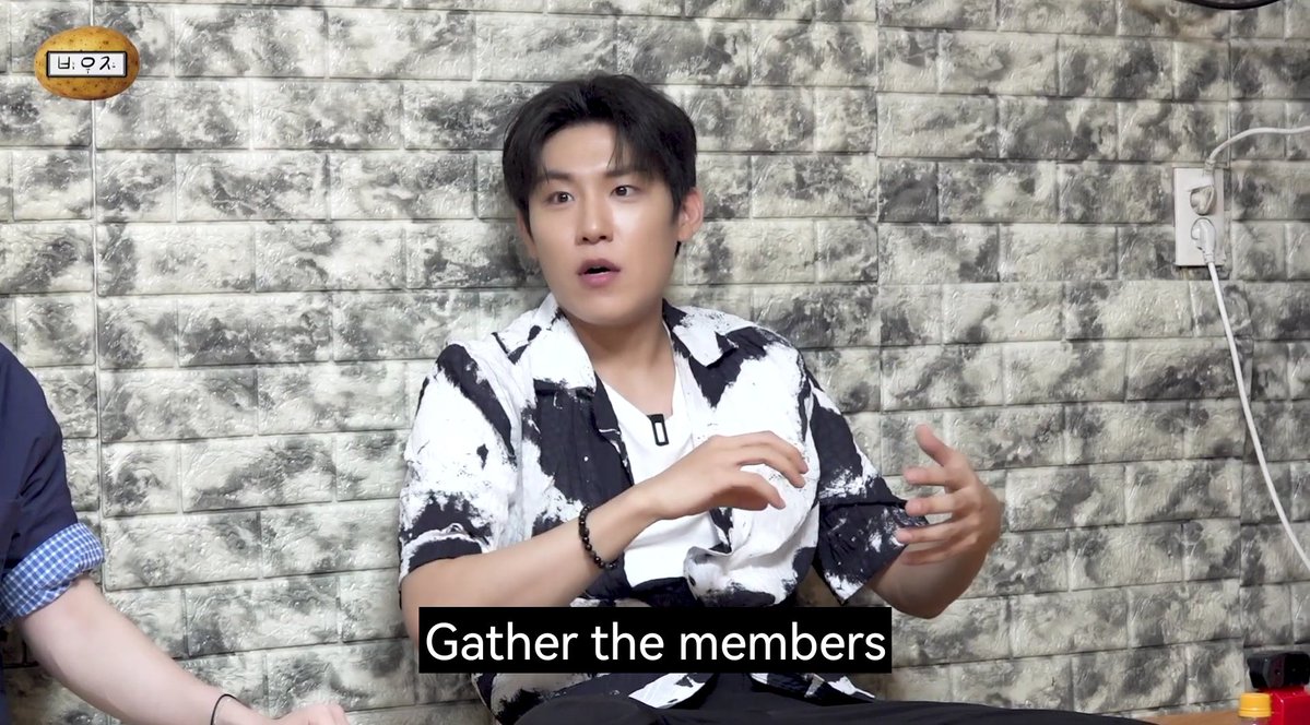 chamsaewinkw1's tweet photo. Woojin's plan is gather the members who haven't appeared in Wootube yet 😭, its Jihoon, Daehwi, and Daniel.

Minhyun asked him who's Wanna One members haven't appeared in his channel yet. https://t.co/qavXdpMgcR