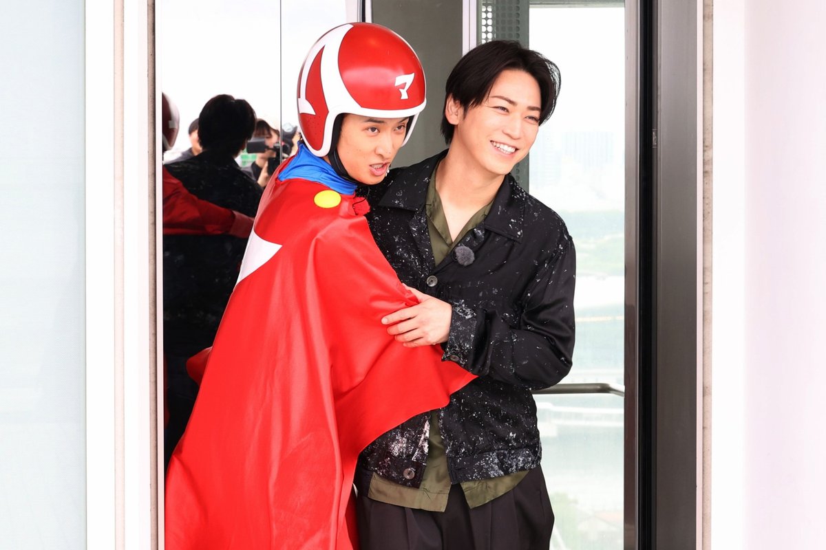 oricon's tweet photo. 📺『ドッキリGP』亀梨和也参戦
“Snow Man向井康二の友だち”マッサマンと初対決✨️　

意外な一面露呈で「NEW亀梨くん」に⁉️

🔻コメントあり
https://t.co/dp3PWLmxzM https://t.co/M5cC23mOgl