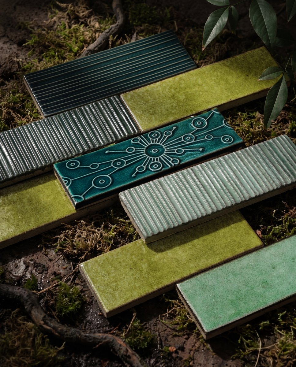 countryfloors1's tweet photo. Where baked earth meets high-gloss glaze. Bring structural depth and biophilic grounding to your walls with the Forte Brick Terracotta collection in Juniper, Sage, and Seaweed.
#ArchitecturalCeramics #TerracottaTiles #BiophilicDesign #InteriorDesign https://t.co/yUfF4chc3F