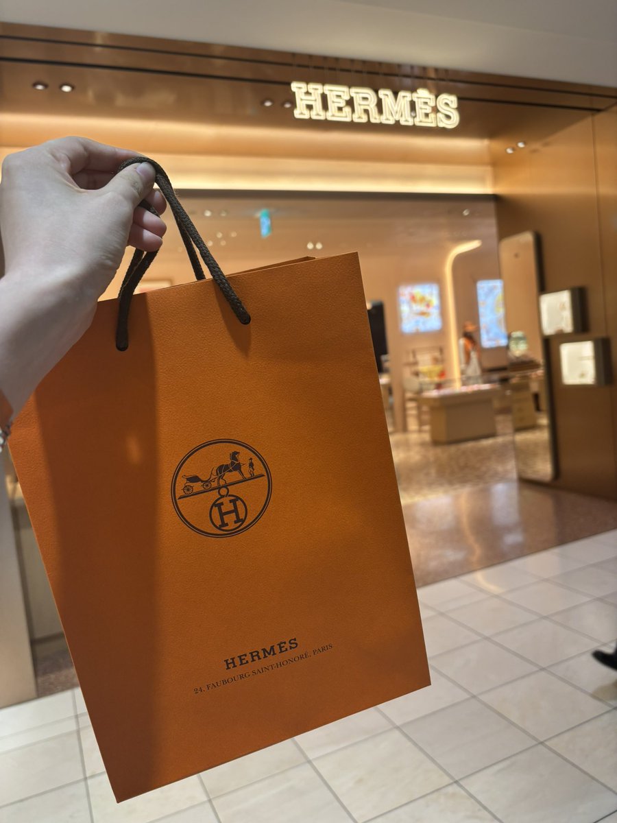 K1T1994's tweet photo. はじめまして、エルメス🍊✨ https://t.co/n6v4VTXYgy