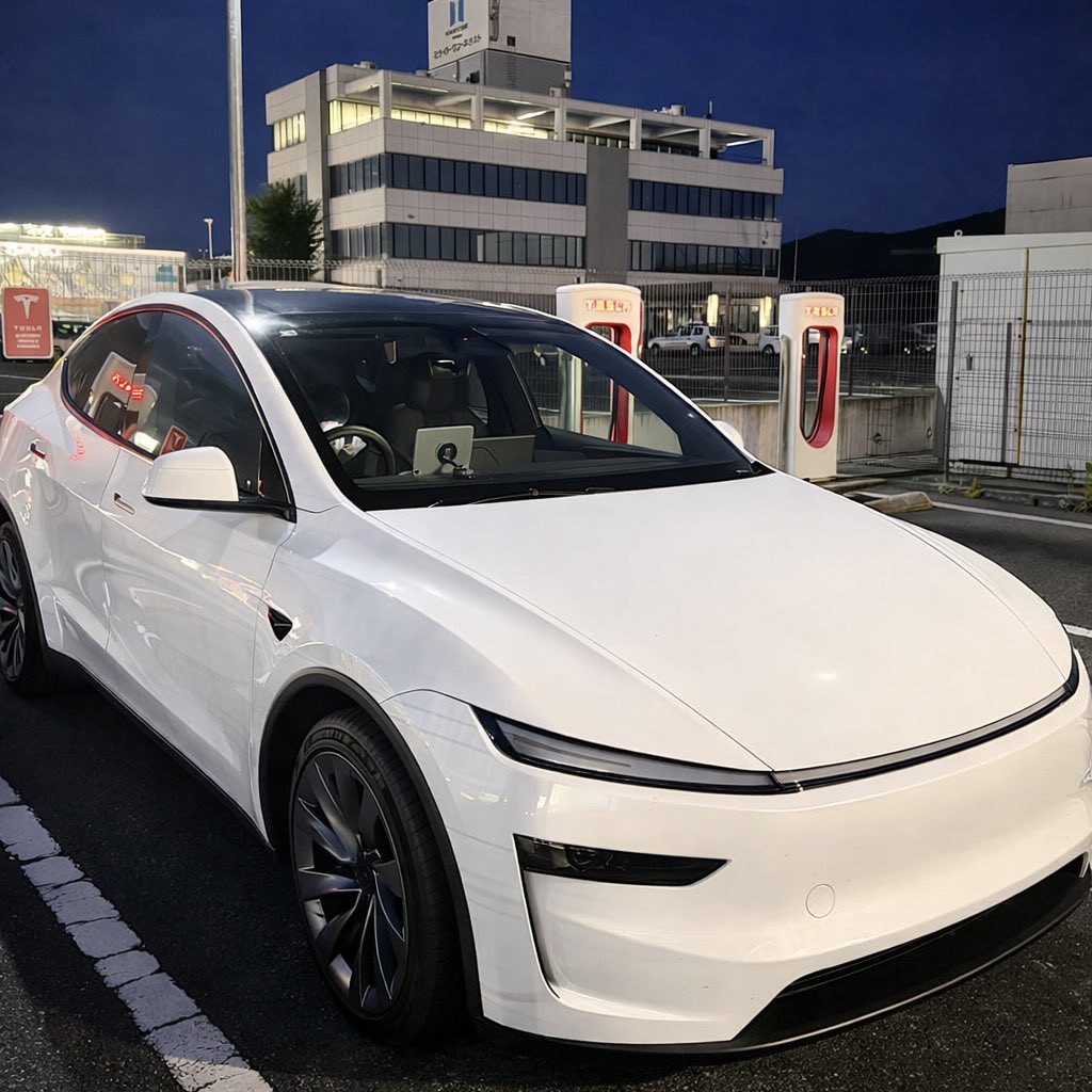 tesla_pinot's tweet photo. 佐野SC１Ａ故障中
こういうのも遠隔で直すんかね？🤔 https://t.co/a8nfMVHvrq