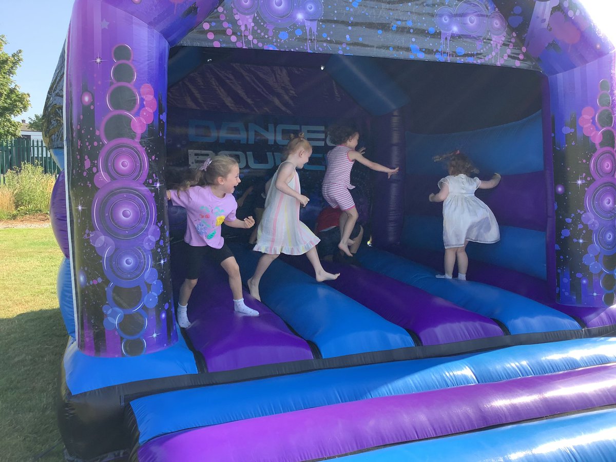 HasReception's tweet photo. Reception had lots of fun on the bouncy castle this morning! 🏰 https://t.co/GuUr32oaY8