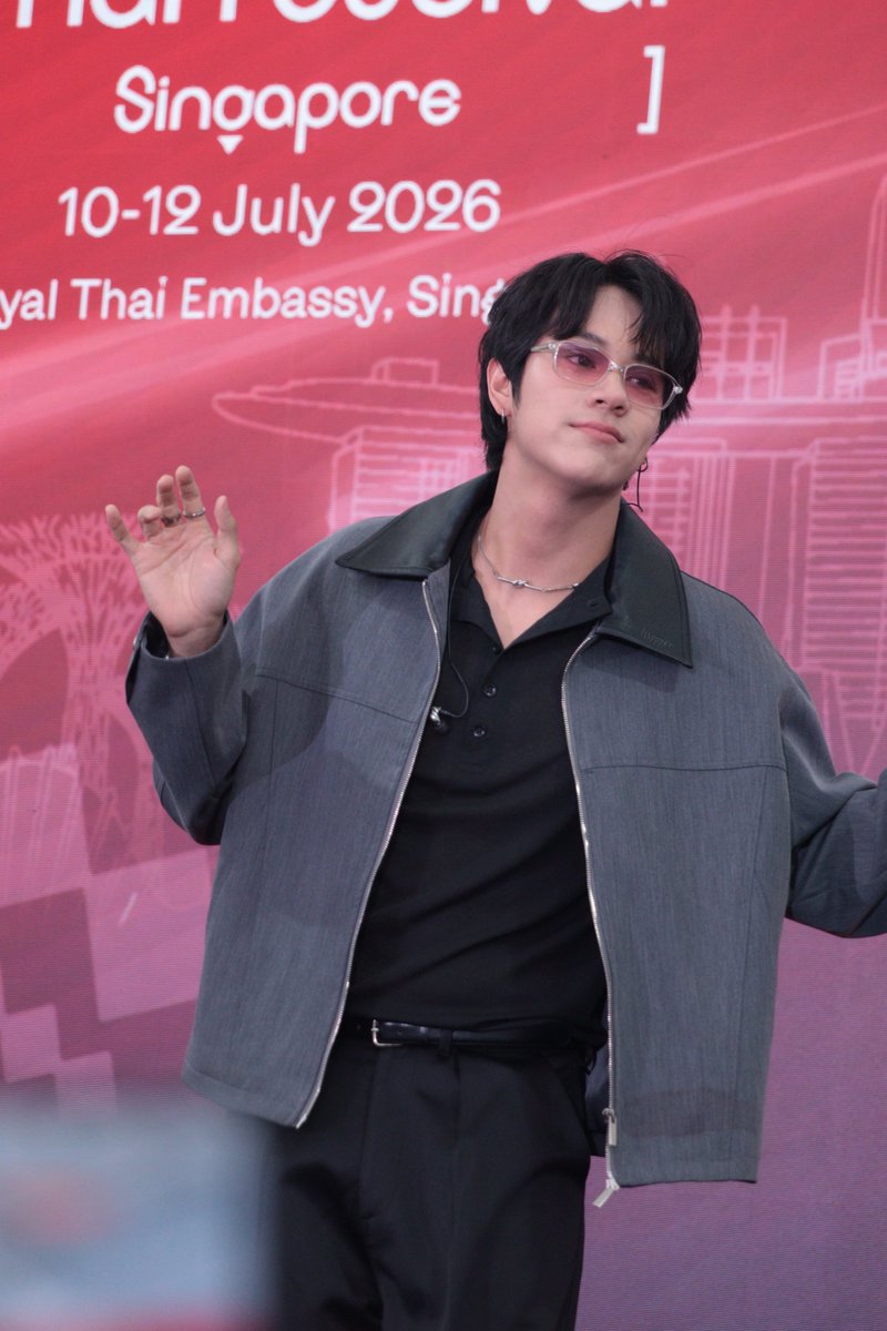 liippper's tweet photo. 👍🏻👍🏻😘

NANON AT THAIFEST SG
#ThaiFestSG 
#ThaiFestSG2026xNanon
#mynameisnanon https://t.co/x0KqqVCn9i