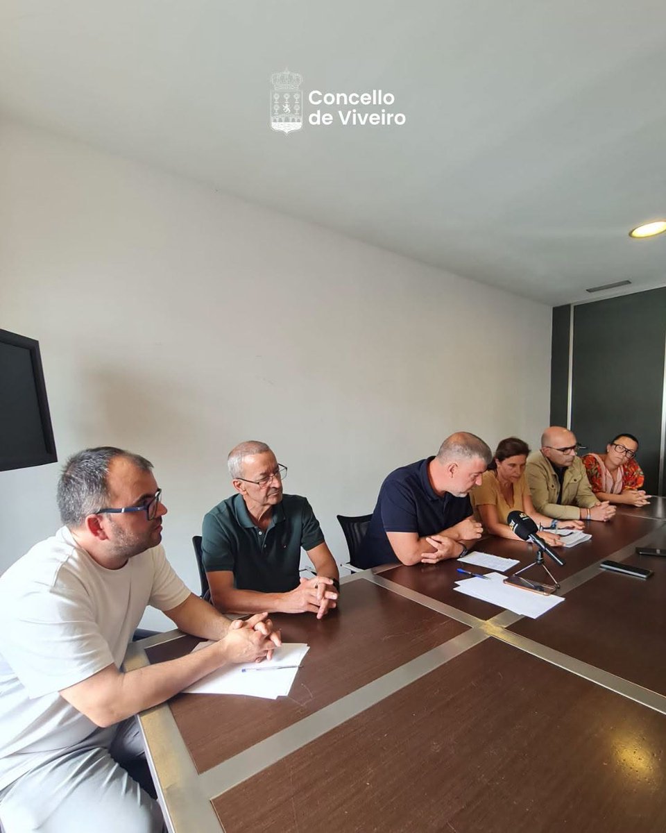 ConcelloViveiro's tweet photo. 🏛️📑 𝐕𝐢𝐯𝐞𝐢𝐫𝐨 𝐝𝐚́ 𝐮𝐧 𝐩𝐚𝐬𝐨 𝐝𝐞𝐜𝐢𝐬𝐢𝐯𝐨 𝐜𝐨 𝐏𝐗𝐎𝐌
O Goberno municipal levará a aprobación provisional do Plan Xeral de Ordenación Municipal (PXOM) a un pleno extraordinario o vindeiro mércores, 15 de xullo, tras acelerar a súa tramitación nos últimos meses. https://t.co/b5kCSoMoOi