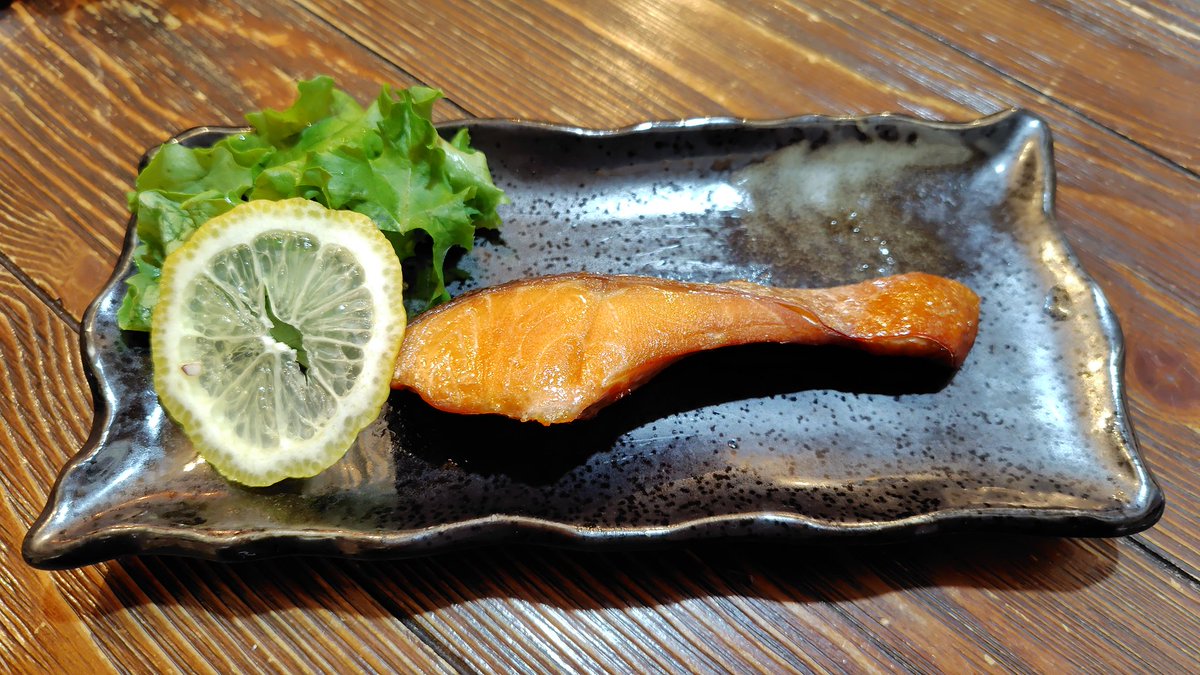 ai_sha_n's tweet photo. サケのスモークー https://t.co/g83pToLu0D