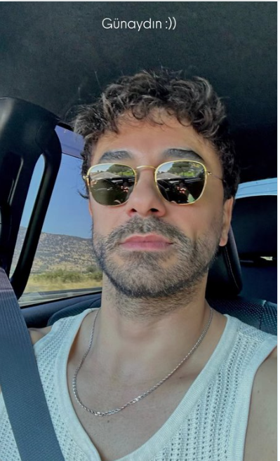 EfiGala's tweet photo. #GökhanAlkan IG story  ! Gunaydin !😍 https://t.co/u7UuNACkId