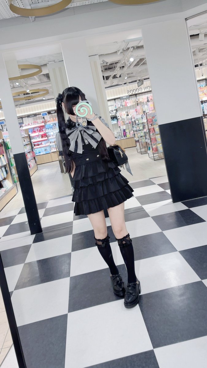 Nemesis_0319's tweet photo. カラコン変えた https://t.co/FZZT3okQHv