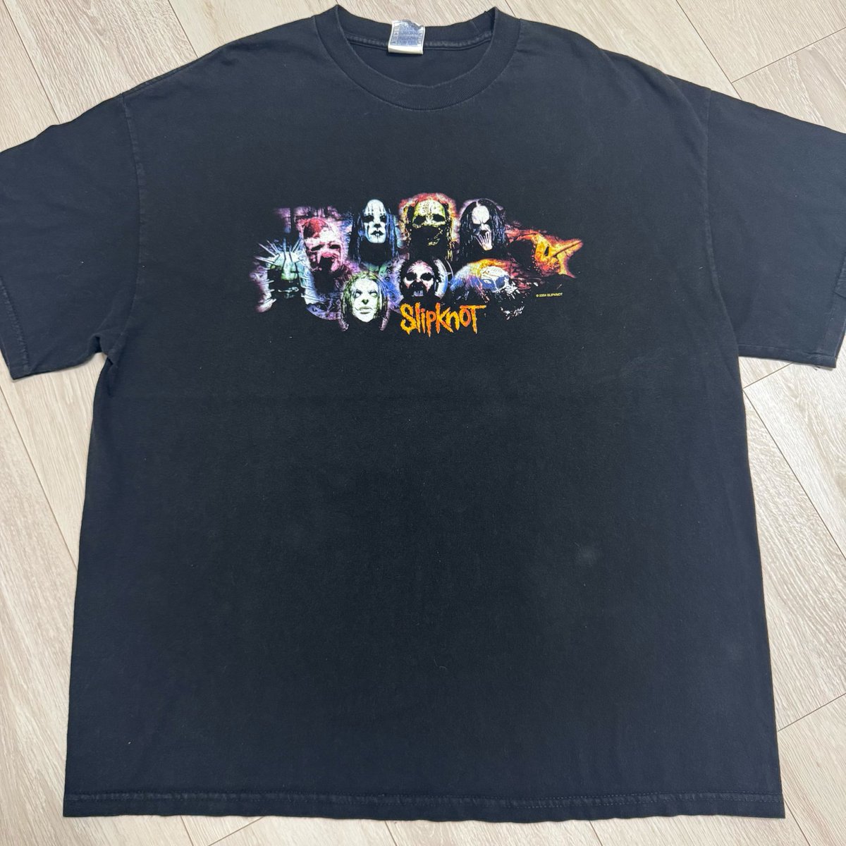 BeVintageOsaka's tweet photo. 【激レア】2004年当時物 Slipknot Tシャツ XL テネシーリバー製は「PAY IDアプリ」で販売中！ https://t.co/xOVbr3XEe8

#Slipknot #スリップノット #バンドTシャツ #バンT #ロックTシャツ #ヴィンテージTシャツ #ビンテージTシャツ #00s #Y2K #ニューメタル #古着 #テネシーリバー #TennesseeRiver https://t.co/vjIgPh70Jy