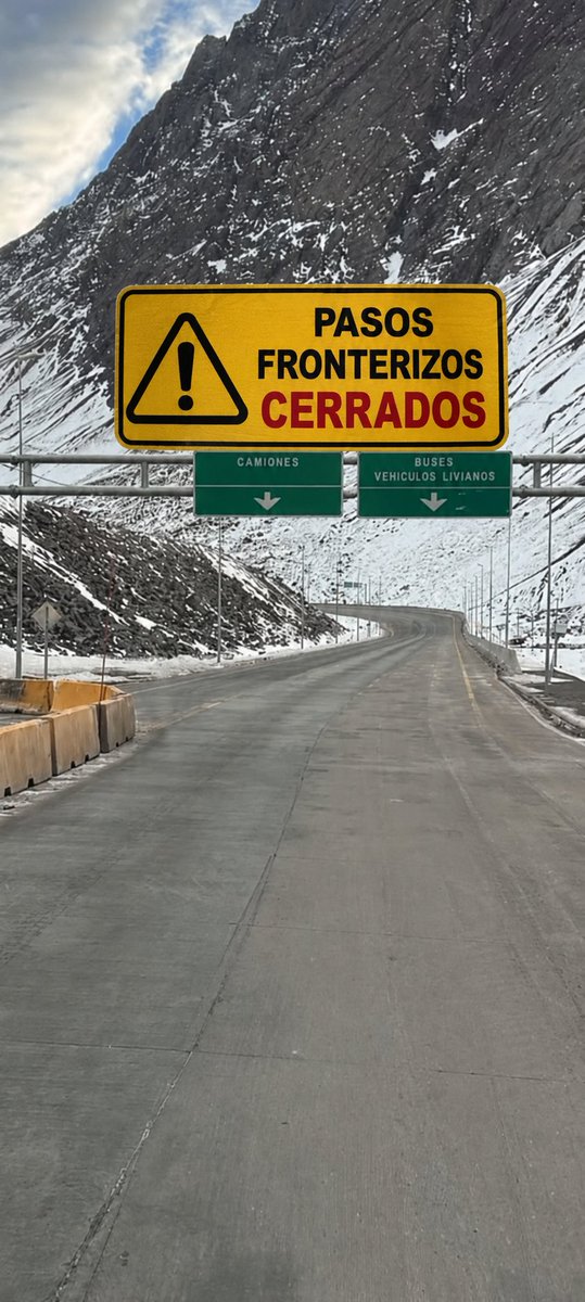 alertaconcon's tweet photo. SE RECUERDA QUE ESTE VIERNES 10 DE JULIO 2026 LOS PASOS FRONTERIZOS #LOSLIBERTADORES #CRISTOREDENTOR #PEHUENCHE SE ENCUENTRAN CERRADOS
Inestabilidad en la Alta Cordillera
☁️⛈️🌧🌨 https://t.co/TXyBSgIZ7s