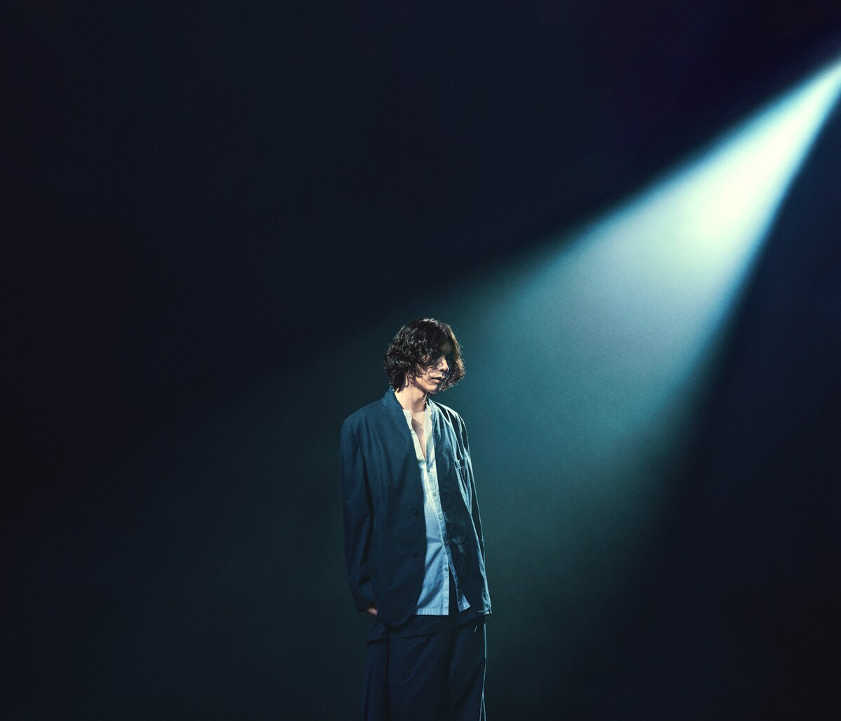 natalie_mu's tweet photo. 米津玄師「キングダム」主題歌配信日決定、新たなアーティスト写真を3枚公開
https://t.co/3hc46gpTuT

#米津玄師 https://t.co/vseaiMPSk4