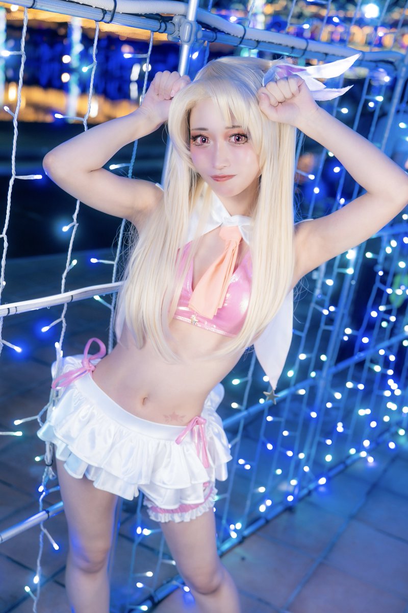 kagami_012's tweet photo. 💗Cosplay/コスプレ💗

Fate/kaleid liner プリズマ☆イリヤ ツヴァイ！

イリヤスフィール・フォン・アインツベルン

                      ｸﾏ…？( ฅ•̀ㅁ•́ฅ)

Photo💗@hiroya168_c さん

 #ラグコス2026  #prisma_illya https://t.co/r13JiAIjnG