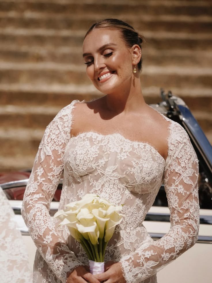 perriesnation's tweet photo. Happy 33rd birthday to our favorite sunshine girl 🧚🌟 We are so proud of you Perrie and we love you with all our hearts and we wish you all the best, we wish you have the best day filled with so much love and happiness 🩵 https://t.co/3rA3RvSWex