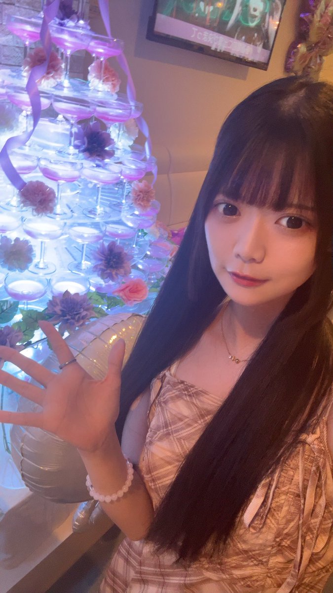 run__oshiose's tweet photo. むぎ生誕です🙂‍↕️⋆꙳ https://t.co/ozZeQNQBuh