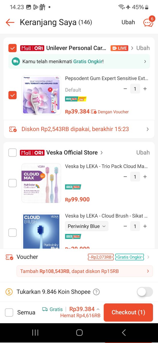 aenjizzzy's tweet photo. @Bunaspace Kau sikat gigi aja buna, butuh banget tipe sikat gigi yang kepala kecil gini karena kata dokter gigiku aku punya gusi sensitif huhu https://t.co/snKBUTrQyz