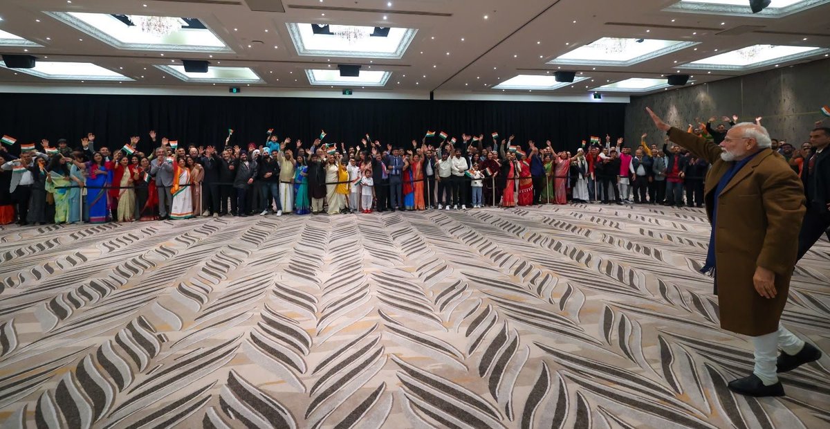narendramodi's tweet photo. The love and affection of the New Zealand's Indian community touched me deeply. They have waited four decades for the visit of an Indian Prime Minister and their extraordinary enthusiasm and warmth were visible today. Their bond with India remains unwavering. https://t.co/7wk2vhNAbi