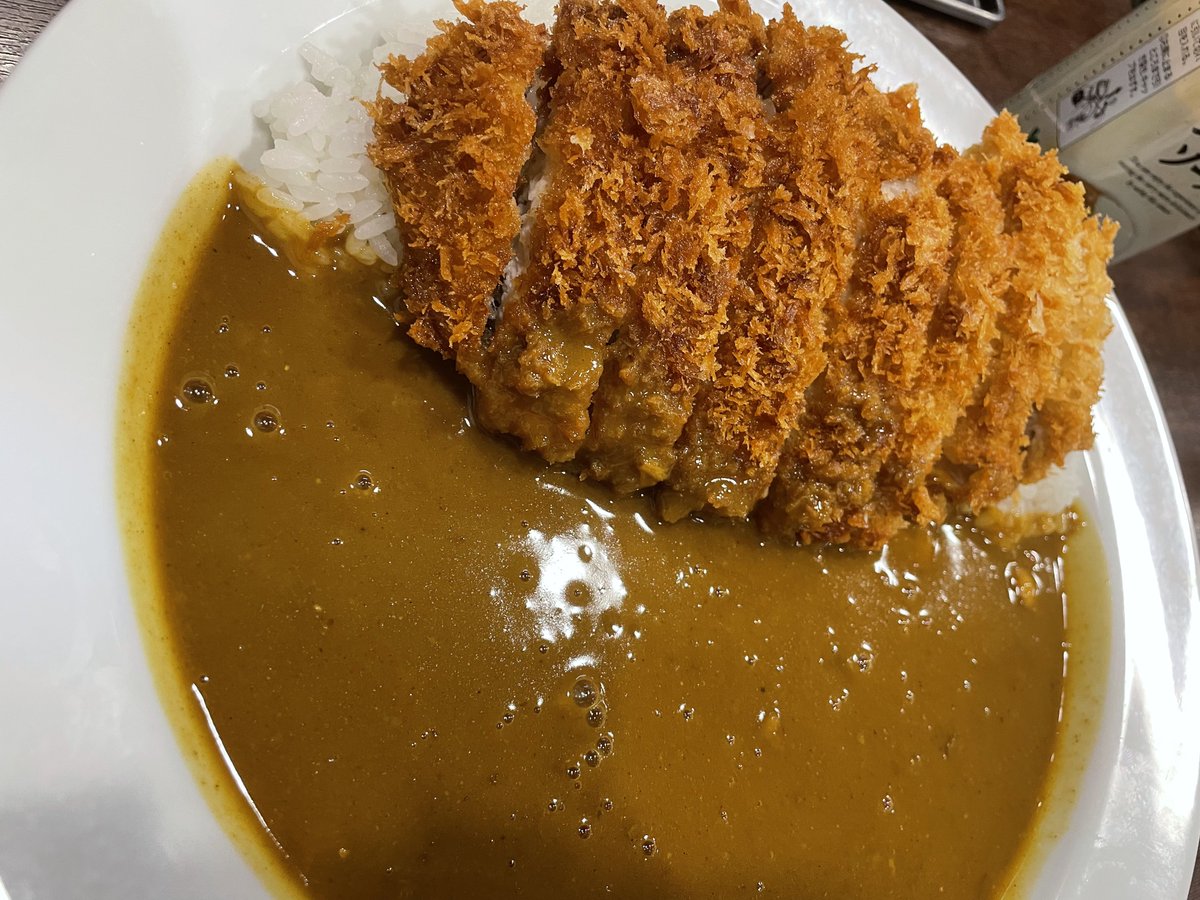 misojiyuu's tweet photo. 名古屋はCoCo壱を産んでくれたので
リスペクトしてます。 https://t.co/x8TLSBXJUZ