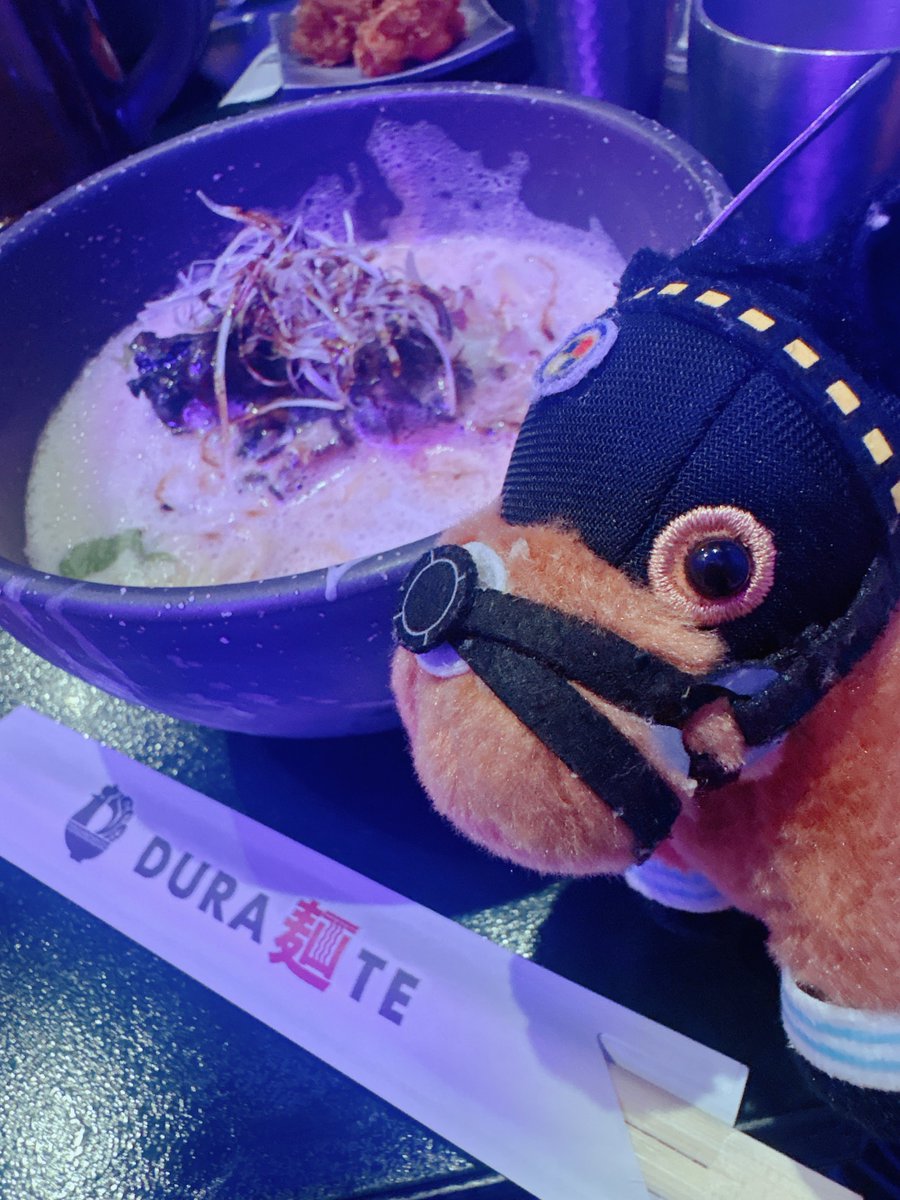 reiki_cos's tweet photo. 関西圏のトレーナーはドゥラメンテに行け( ´Д`)y━･~~ 
系列店にキズナもあるぞ https://t.co/Tc2iYwKiue