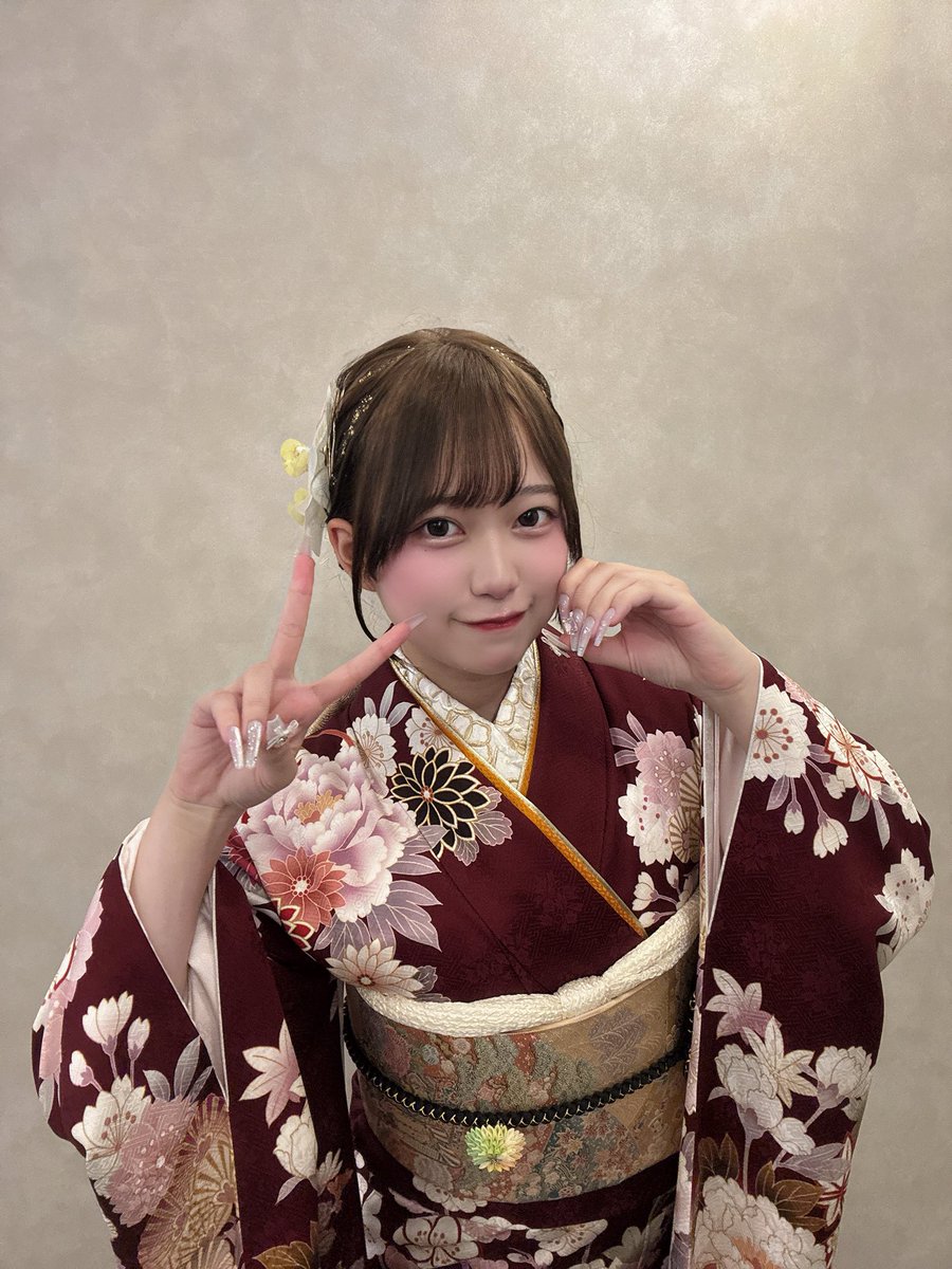 kinyachu's tweet photo. 前撮りした https://t.co/EYMRw4teTq