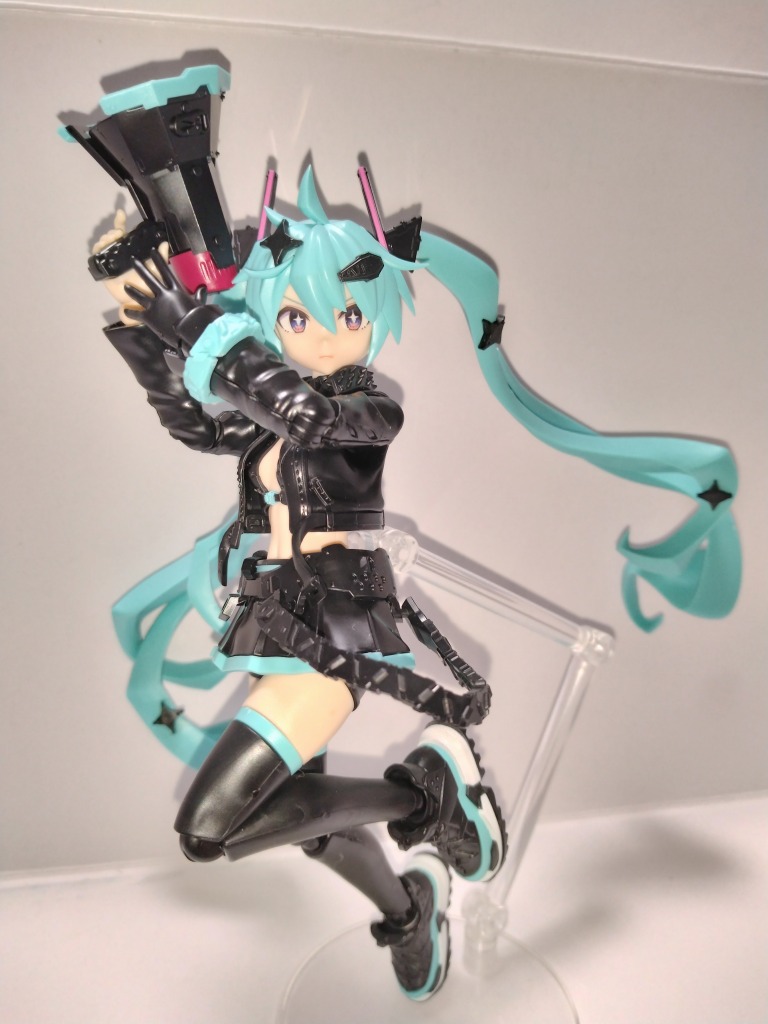 絆　中国美術　2点　同梱 RT @Hzda12: PLAMATEA 初音ミク 中央町戦術工芸Ver素組ました。 中央