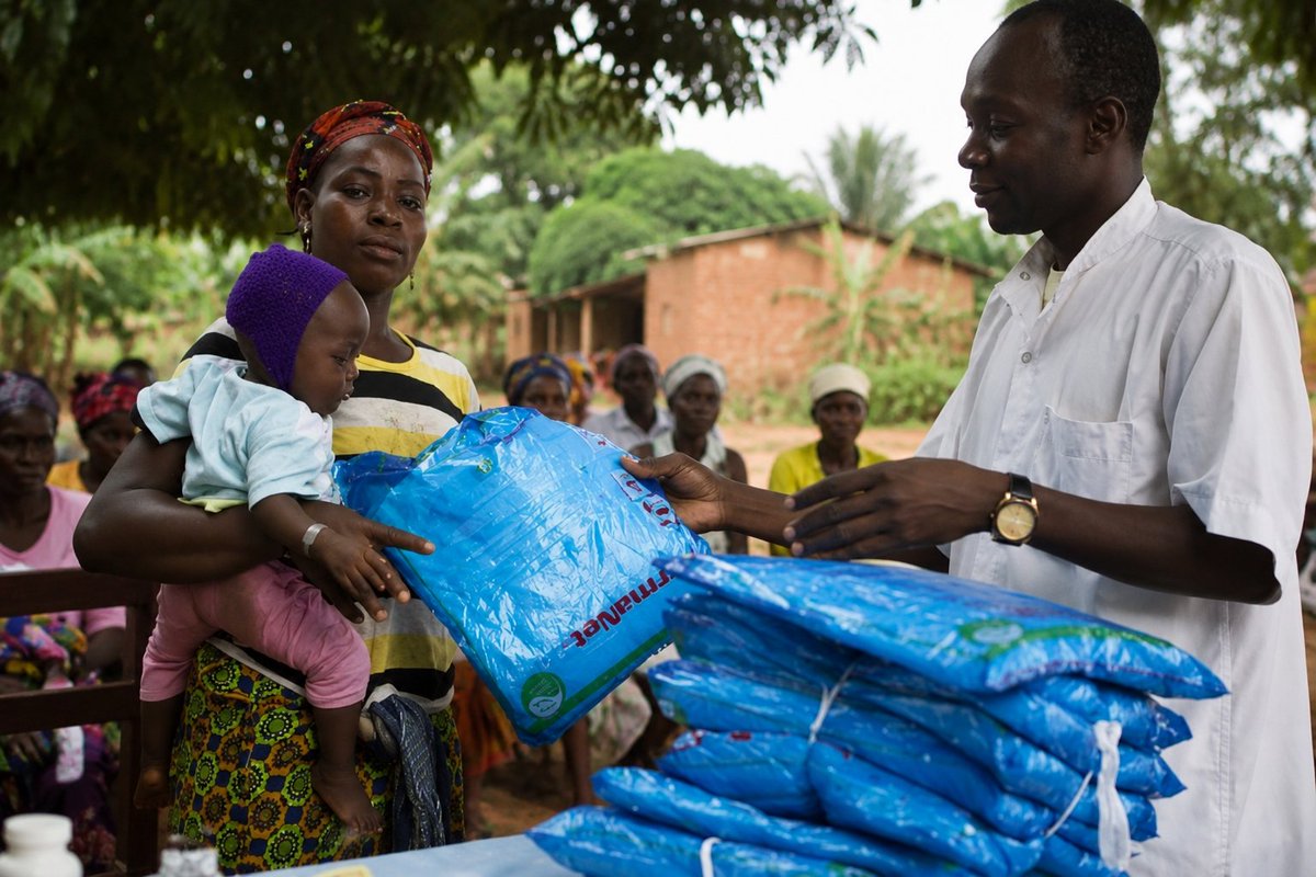 Ben_DASILVERA's tweet photo. Campagne de distribution de #moustiquaire a partir du 14 Juillet. Pardonnez actuellement la #dingue fait rage donc voici une le moment d'avoir de quoi vous #proteger 

#Togo 🇹🇬🇹🇬 https://t.co/oJnpStVnGa