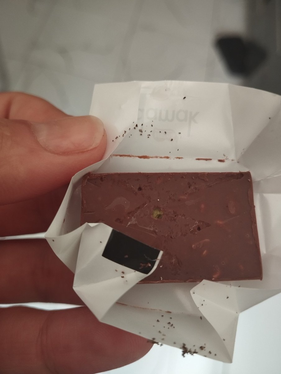 ANONM_9988's tweet photo. Şaka gibi gerçekten şaka gibi bu nedir ya.!!! 
@Nestle @nestledamak https://t.co/uLx6h0nQqc